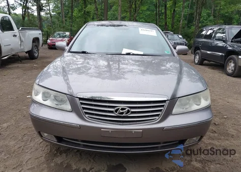 2006 Hyundai Azera Limited/Se z USA, uszkodzony, nr VIN KMHFC46F56A089678